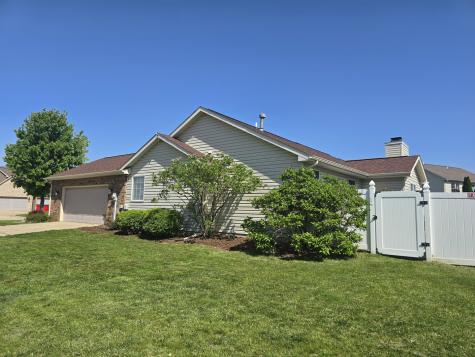 3308 Wynstone Drive Champaign IL 61822