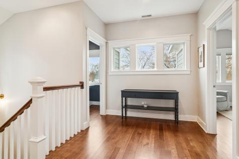 721 Meadow Lane Libertyville IL 60048