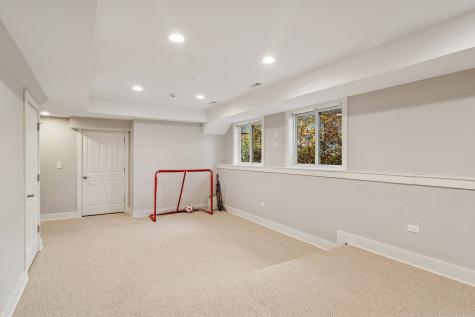 721 Meadow Lane Libertyville IL 60048