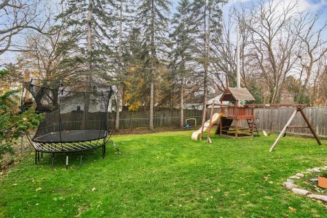 721 Meadow Lane Libertyville IL 60048