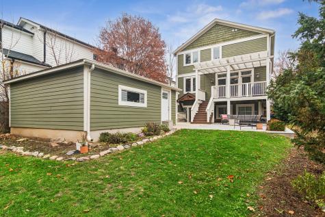721 Meadow Lane Libertyville IL 60048