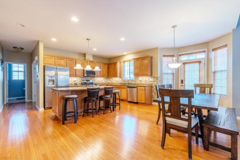 125 North Spruce Avenue Wood Dale IL 60191