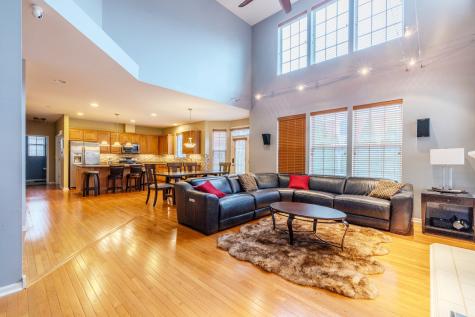 125 North Spruce Avenue Wood Dale IL 60191