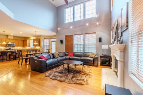 125 North Spruce Avenue Wood Dale IL 60191
