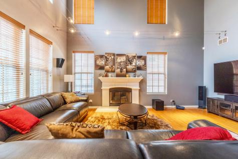 125 North Spruce Avenue Wood Dale IL 60191