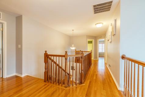125 North Spruce Avenue Wood Dale IL 60191