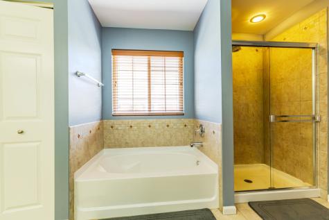 125 North Spruce Avenue Wood Dale IL 60191
