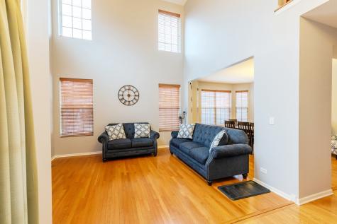 125 North Spruce Avenue Wood Dale IL 60191