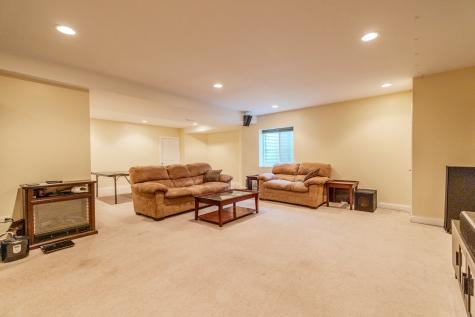 125 North Spruce Avenue Wood Dale IL 60191
