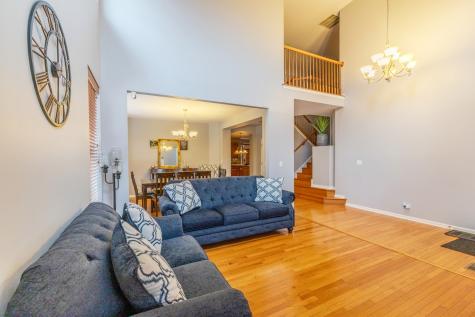 125 North Spruce Avenue Wood Dale IL 60191