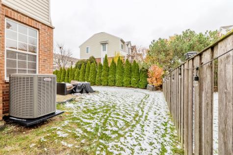 125 North Spruce Avenue Wood Dale IL 60191