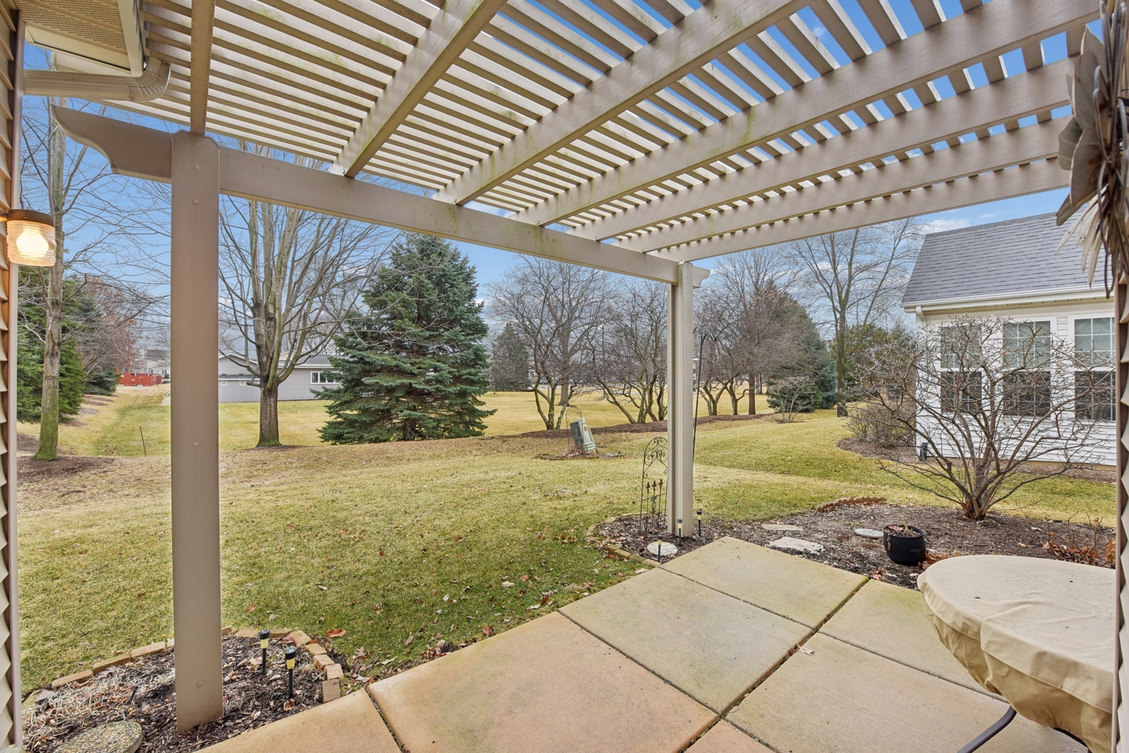 1104 Heathrow Lane Aurora IL 60502