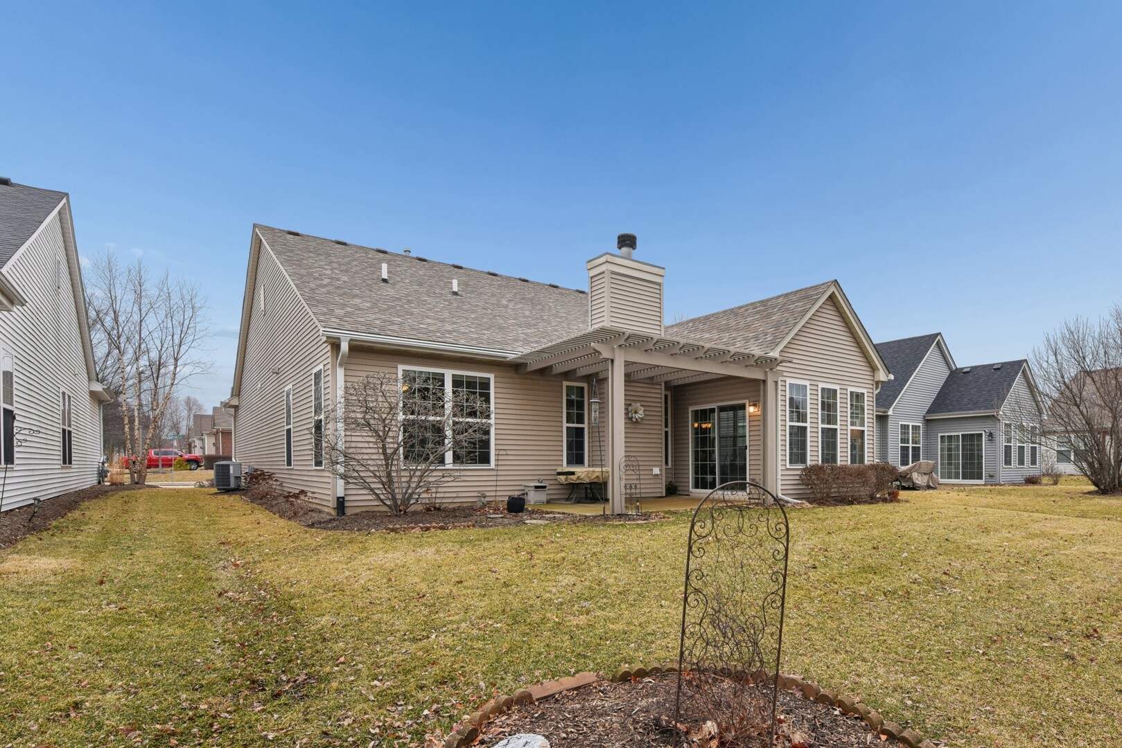 1104 Heathrow Lane Aurora IL 60502