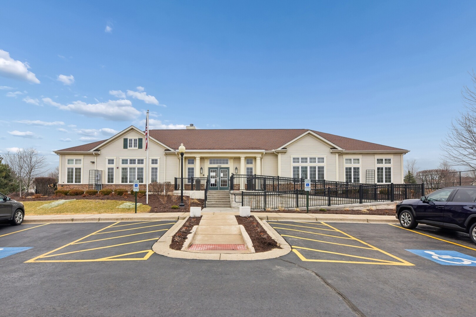 1104 Heathrow Lane Aurora IL 60502