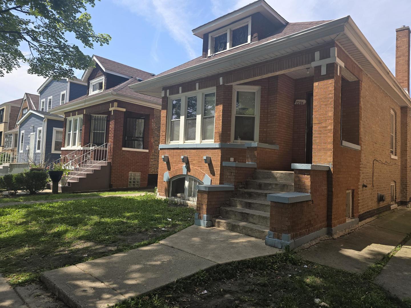 7206 South Fairfield Avenue Chicago IL 60629
