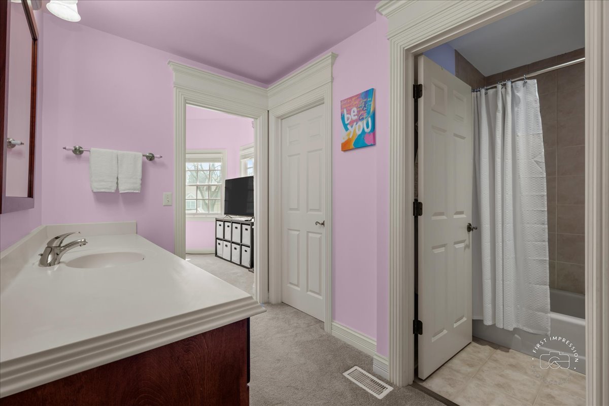 427 South Sleight Street Naperville IL 60540