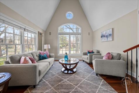 427 South Sleight Street Naperville IL 60540