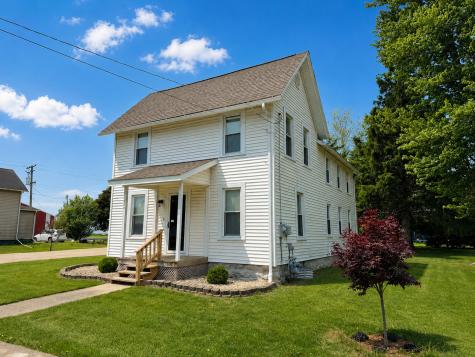 109 North Meyers Avenue Milledgeville IL 61051