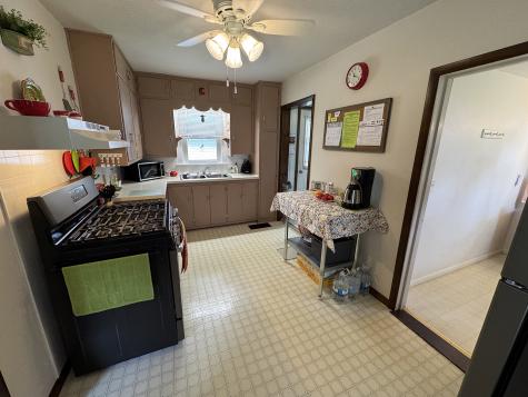 109 North Meyers Avenue Milledgeville IL 61051