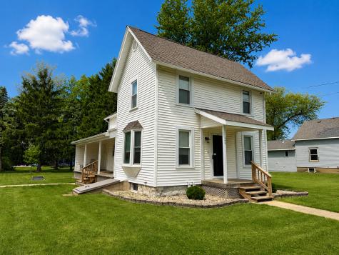109 North Meyers Avenue Milledgeville IL 61051