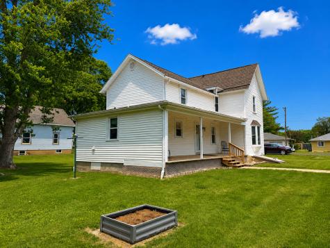 109 North Meyers Avenue Milledgeville IL 61051