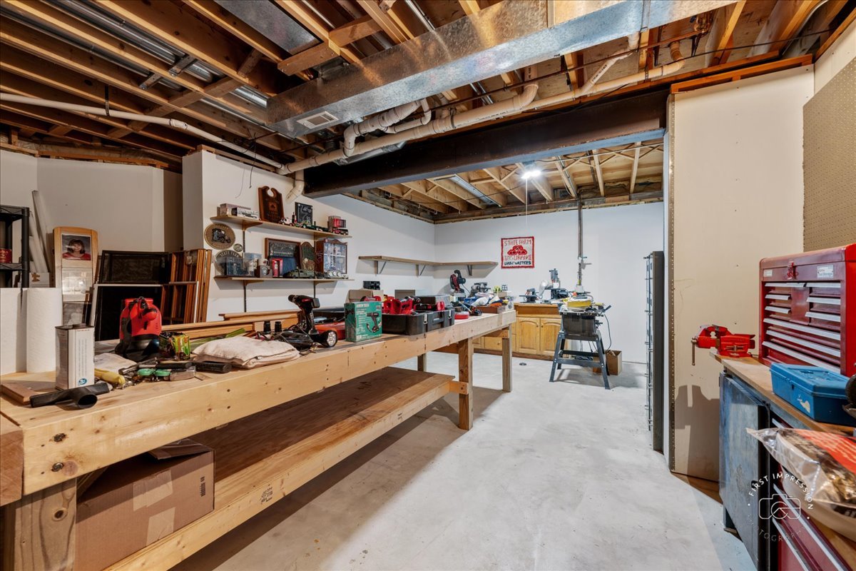 36 Oak Bluff Court Naperville IL 60565