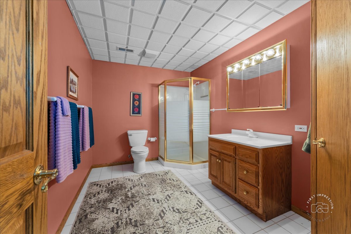 36 Oak Bluff Court Naperville IL 60565