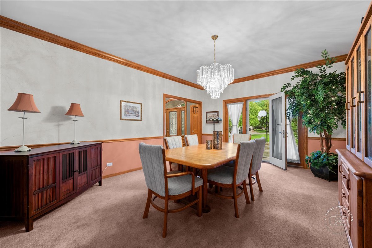 36 Oak Bluff Court Naperville IL 60565