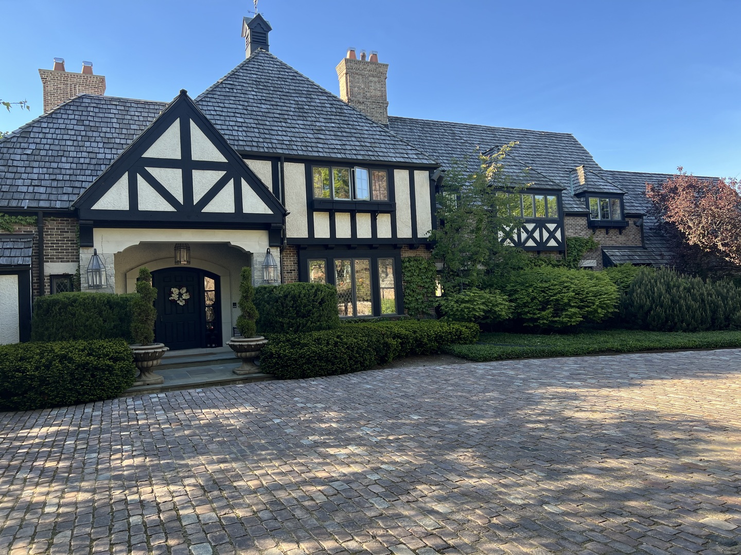 1490 Lake Road Lake Forest IL 60045