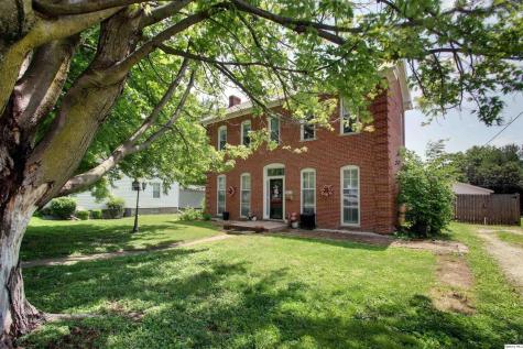 2814 Hampshire Street Quincy IL 62301