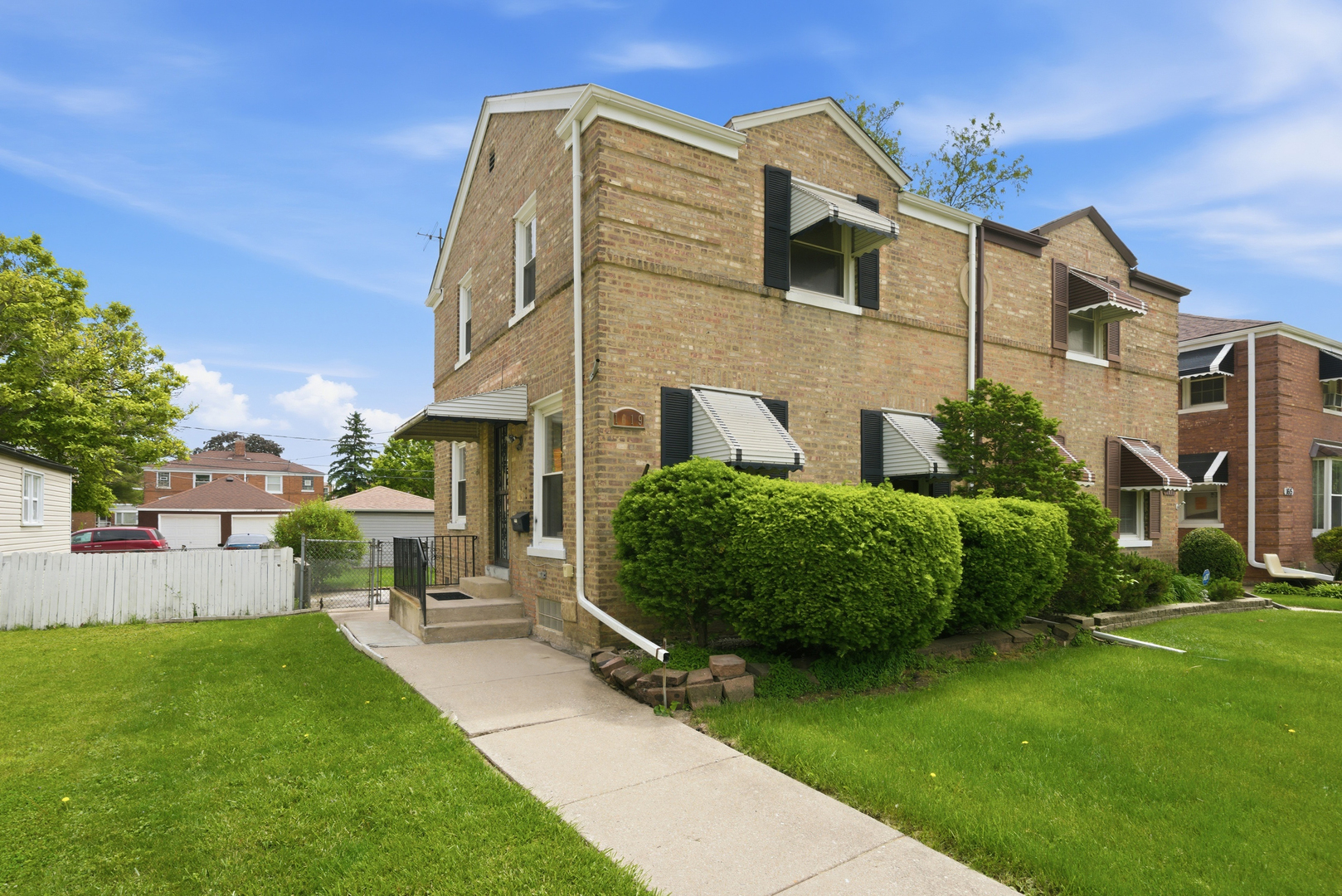 1619 North 19th Avenue Melrose Park IL 60160