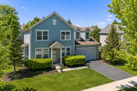 394 Rockland Avenue Elgin IL 60124