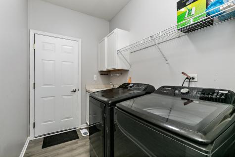 394 Rockland Avenue Elgin IL 60124