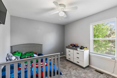 394 Rockland Avenue Elgin IL 60124