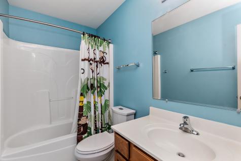 394 Rockland Avenue Elgin IL 60124