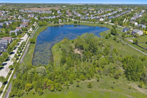 394 Rockland Avenue Elgin IL 60124
