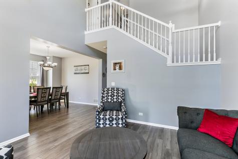 394 Rockland Avenue Elgin IL 60124