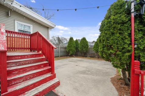 6N370 Maple Avenue Wood Dale IL 60191