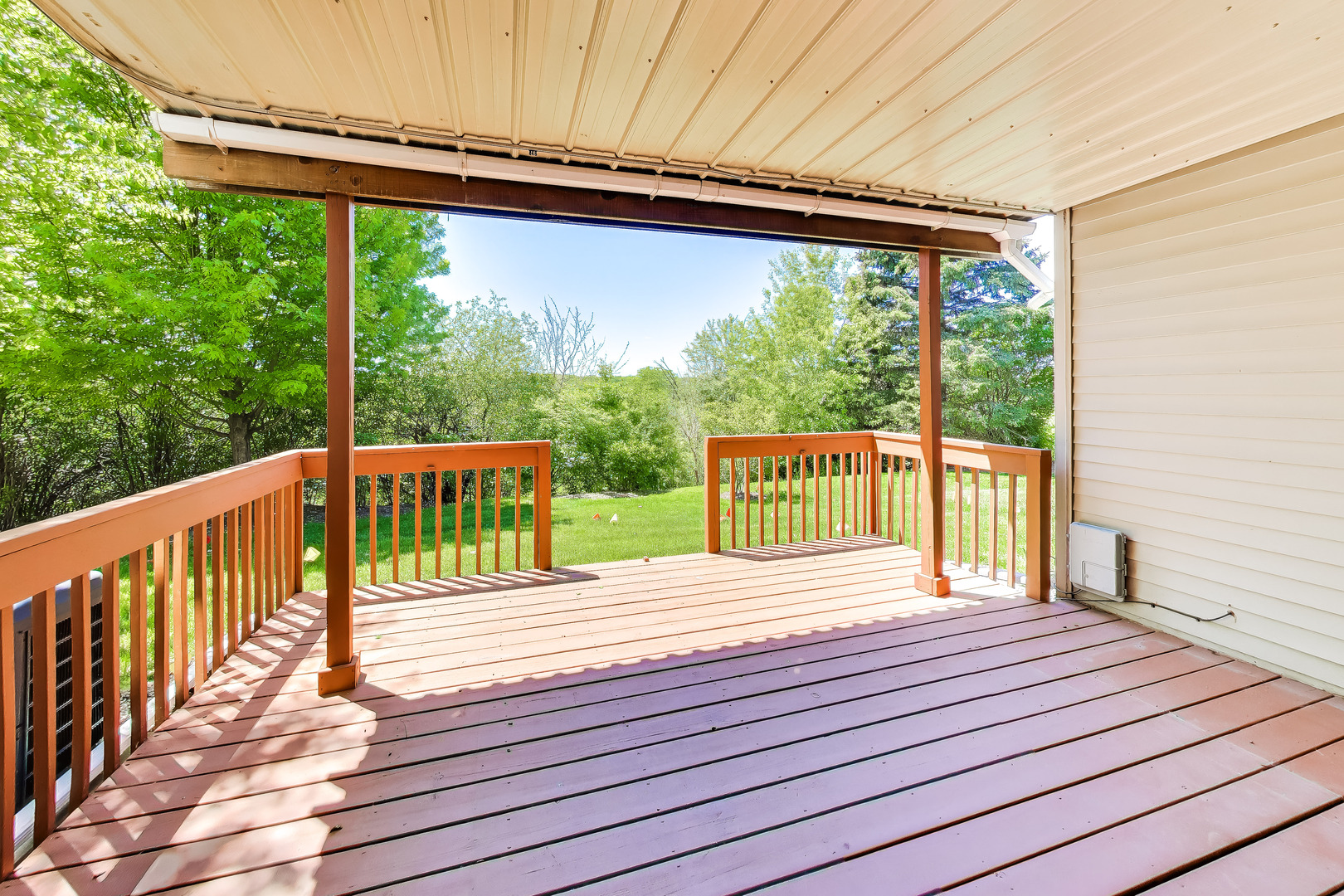 934 Viewpoint Drive Lake In The Hills IL 60156
