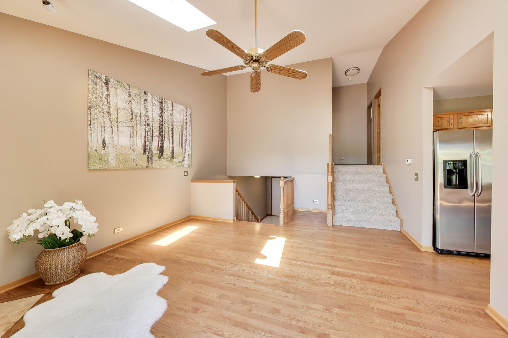 934 Viewpoint Drive Lake In The Hills IL 60156