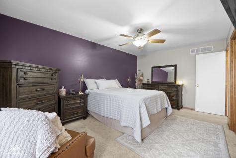 802 Andrea Drive Manhattan IL 60442