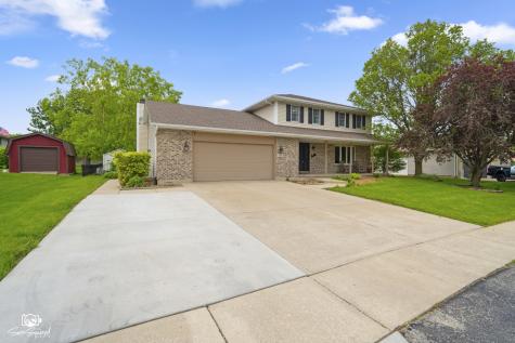 802 Andrea Drive Manhattan IL 60442