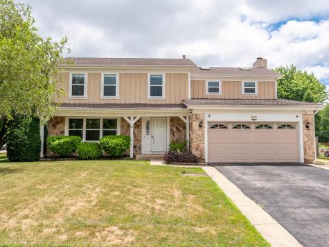 810 Fox Run Lane Algonquin IL 60102