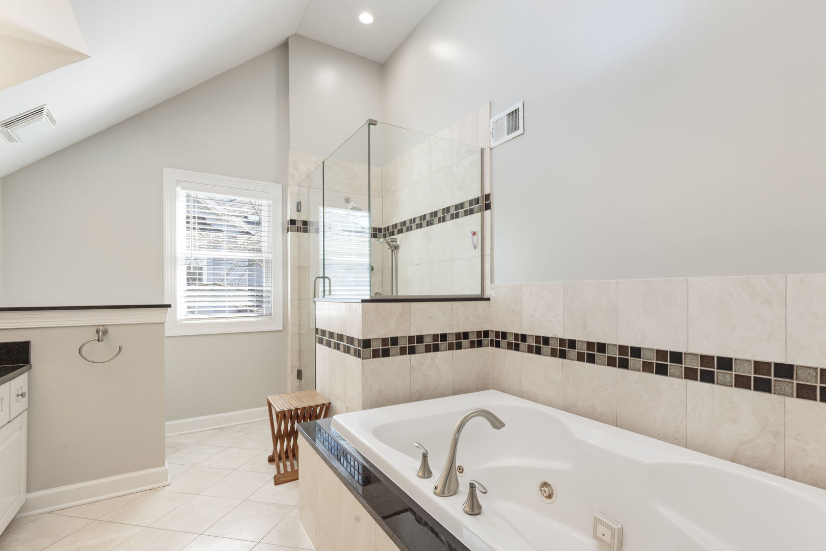 148 Jane Court Clarendon Hills IL 60514