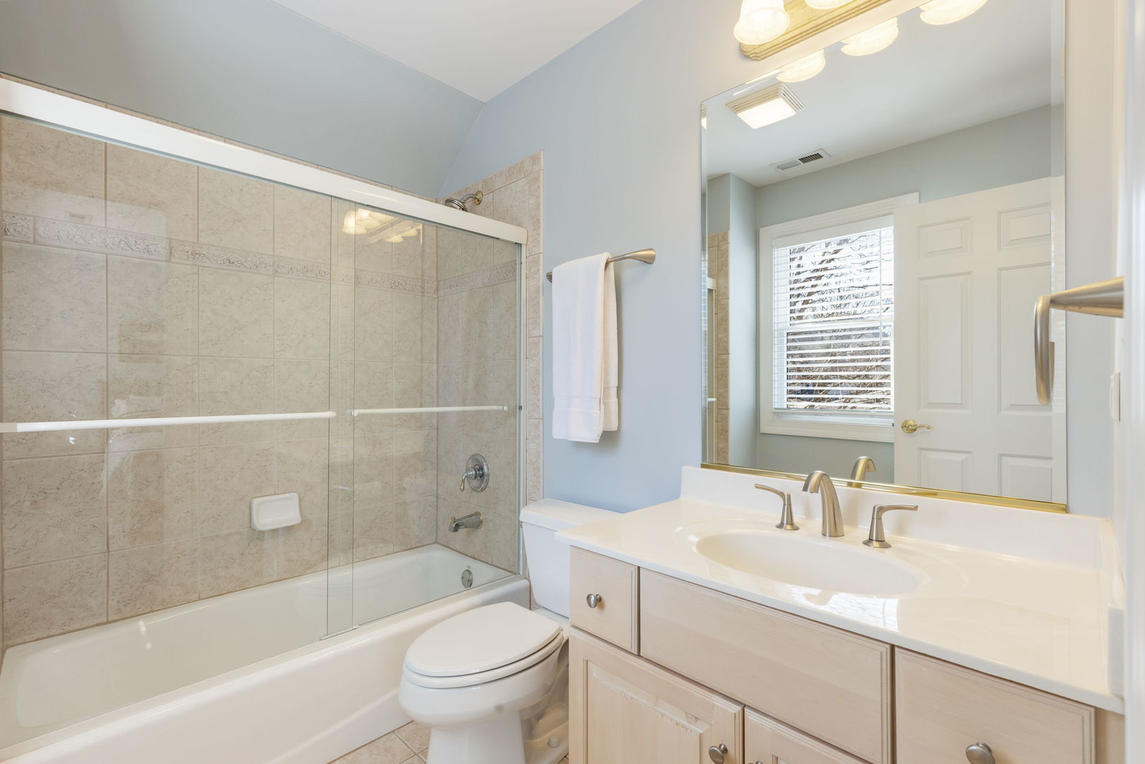 148 Jane Court Clarendon Hills IL 60514