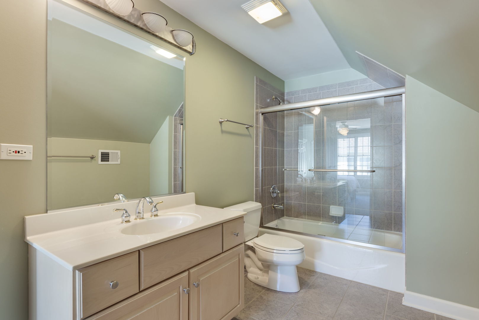 148 Jane Court Clarendon Hills IL 60514
