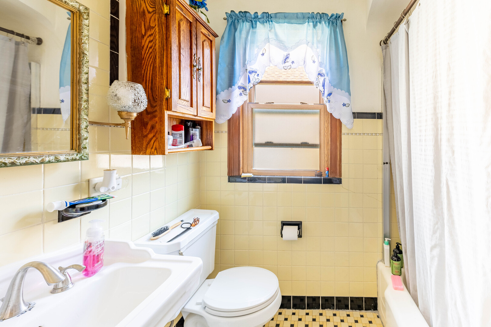 3121 North Normandy Avenue Chicago IL 60634