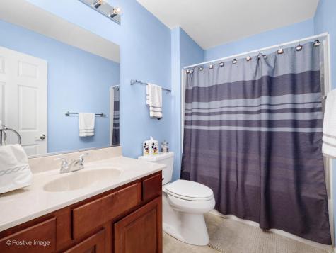 1771 Briarheath Drive Aurora IL 60505