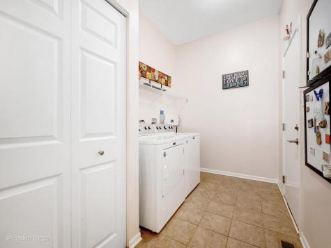 1771 Briarheath Drive Aurora IL 60505