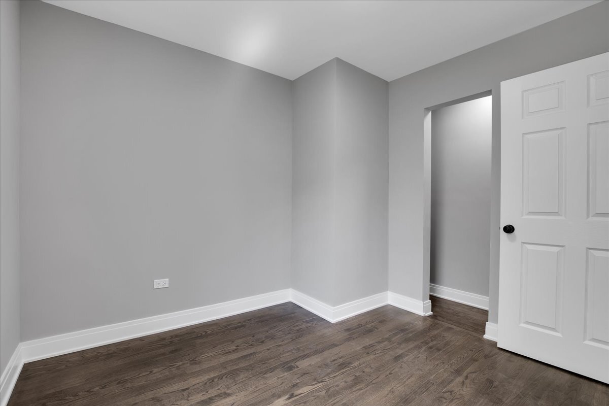 735 East 105th Street Chicago IL 60628